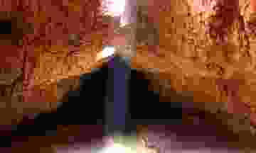 5aaf9c8c7152d83700b47422
