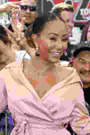 Tanıyana aşk olsun İşte 30 bin liralık yeni yüzü